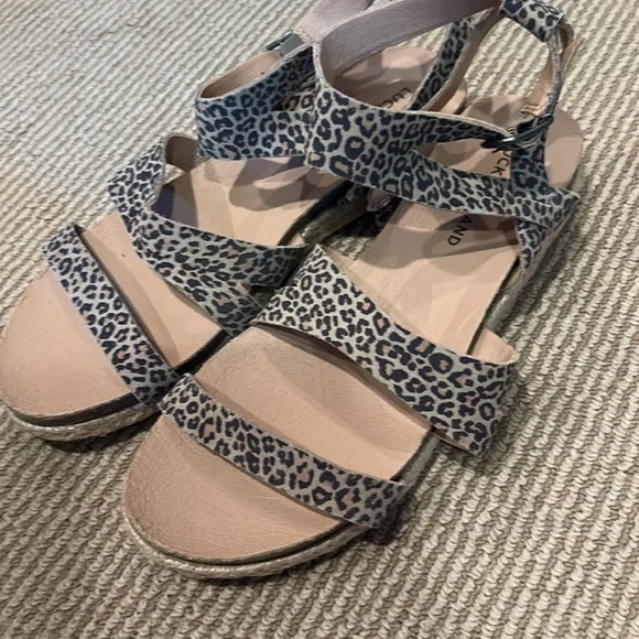 NEW LUCKY glaina Leopard Print Women's strappy Sandals size 9.5 - Picture 7 of 12